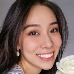 Roxanne Zhang