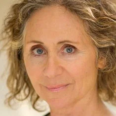 Alison Dowling