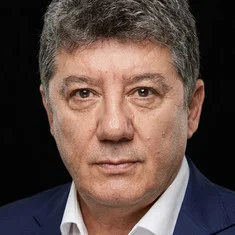 Tarık Ünlüoğlu