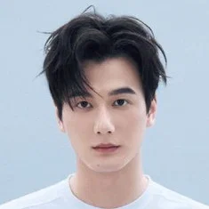 张策