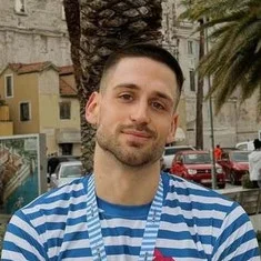 Luciano Plazibat