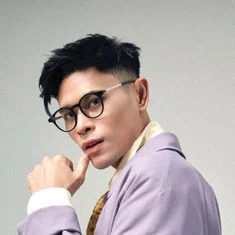 Andi Bernadee