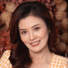 Hoa Thúy