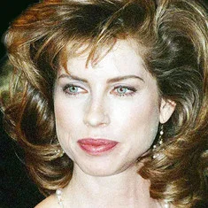 Julianne Phillips