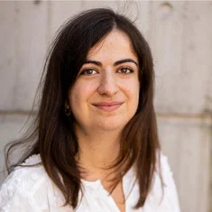 Lara Panah-Izadi