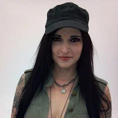 Yvette Lera