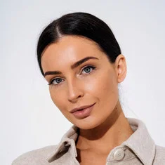 Яна Аносова