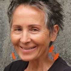 Elaine Brière