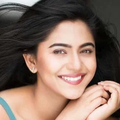 Mrunmayi Deshpande