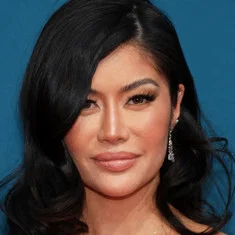 Kim Lee