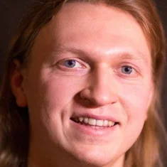 Artem Ryzhykov
