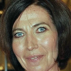 Elise Larnicol
