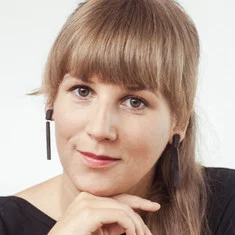 Саара Нюганен