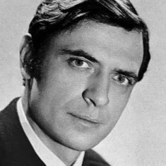 Александр Лазарев