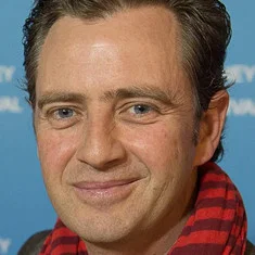 Andrew Curry