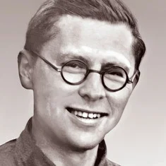 Юрий Лукин