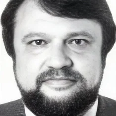 Ефим Резников