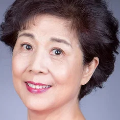 Gloria Ho