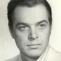 Александр Овчинников