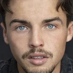 Adam Richardson