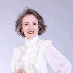 Anna Jun