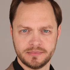 Александр Иванов