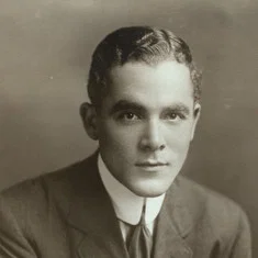 Shelly Hull