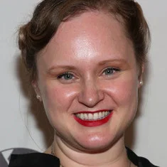 Леа Лэтэм