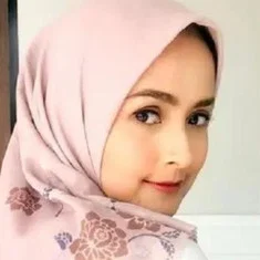 Lia Ananta