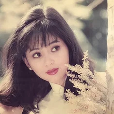 Lê Hồng Thủy Tiên