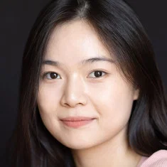 Xinyi Ye