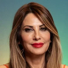Hande Kazanova