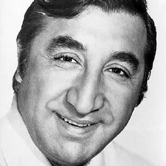 Фрунзик Мкртчян