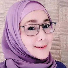 Ucy Bing Slamet