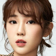 Qiao Jingwen