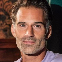 Sean Dhondt