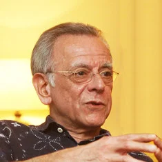 José Bustani