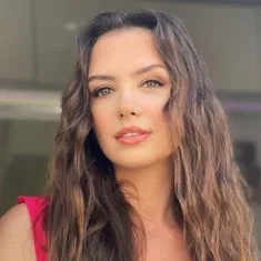 Felicia Sağnak