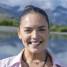 Olympia Valance