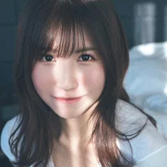 Momo Sakura