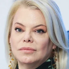 Яна Поплавская