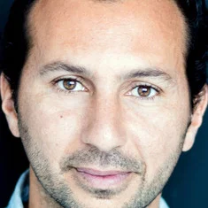 Laurent Aknin
