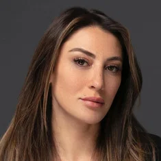 Merve Oflaz