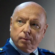 Дон С. Дэвис