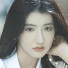 Yi Mina