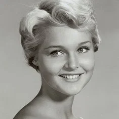 Carol Lynley