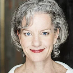 Tracey Hoyt