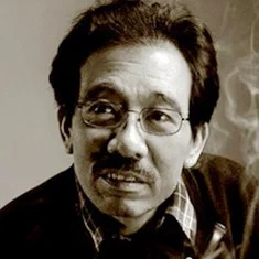 Xiaowei Lu