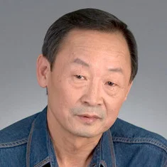 Олег Ли