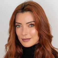 Norma Nivia